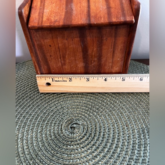 Antique Wall Salt Box Vintage Primitive Wood 9" Tall x 5" Wide x 4” Deep See Pic - Picture 11 of 11